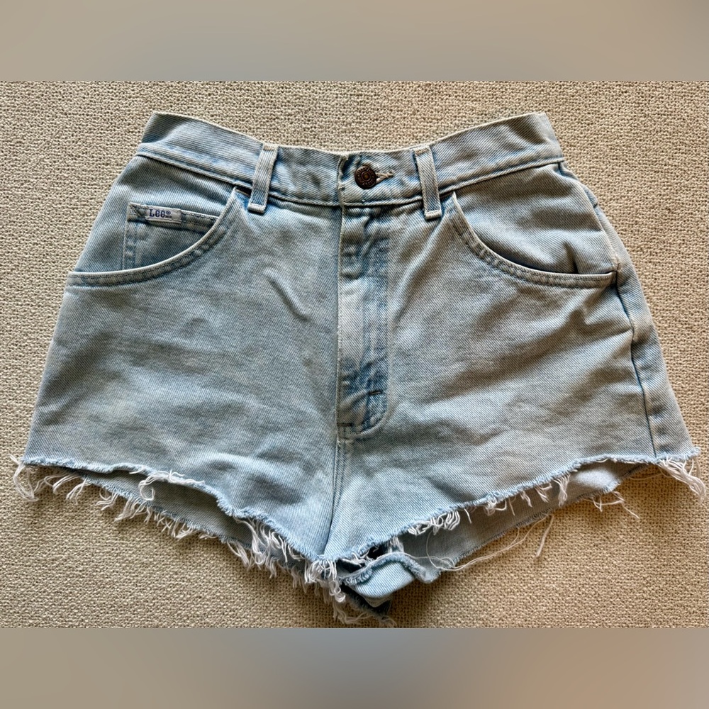 Vintage Lee Denim Shorts High-Waisted Distressed
